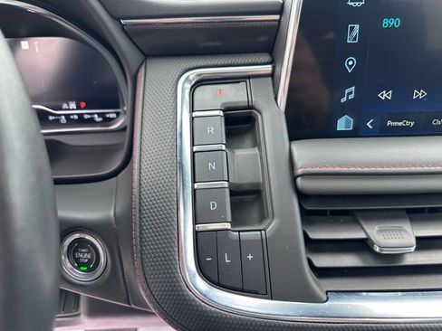 Used 2023 Chevrolet Tahoe RST AWD/4WD image 18
