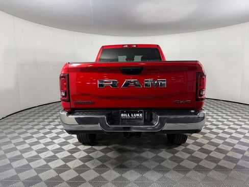 Certified 2026 RAM 2500 Big Horn AWD/4WD image 7