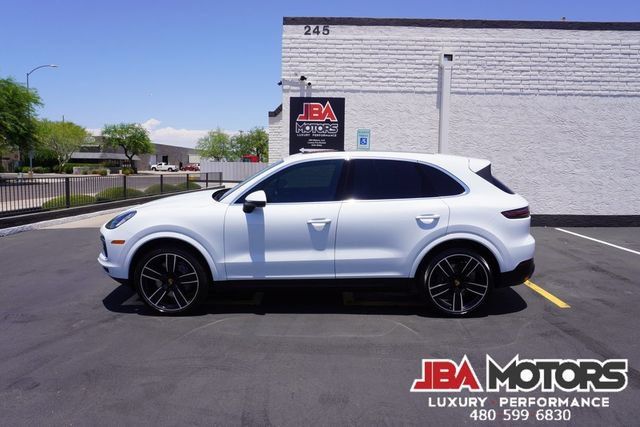 Used 2023 Porsche Cayenne AWD/4WD image 65