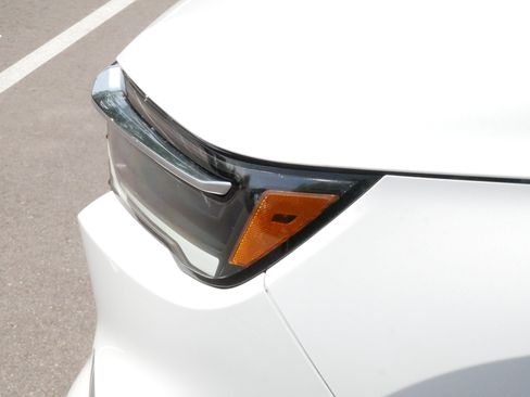 Used 2025 Honda Pilot EX-L image 16