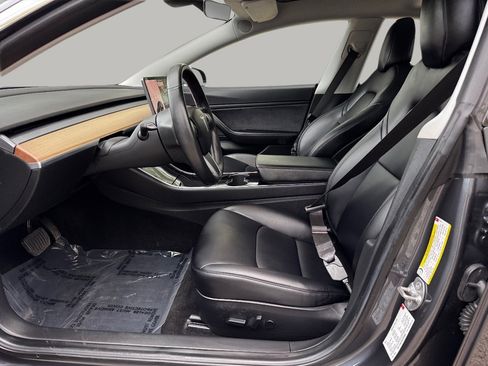 Used 2018 Tesla Model 3 Long Range image 14