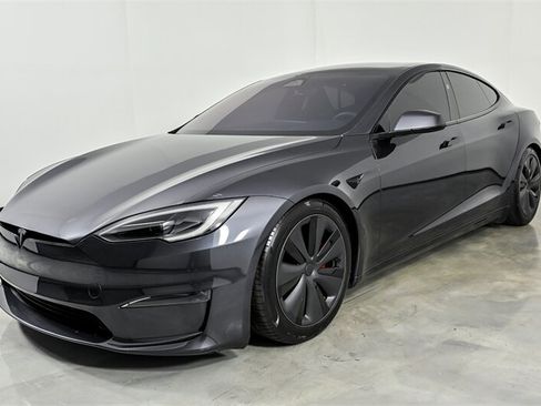 Used 2024 Tesla Model S Plaid AWD/4WD image 5