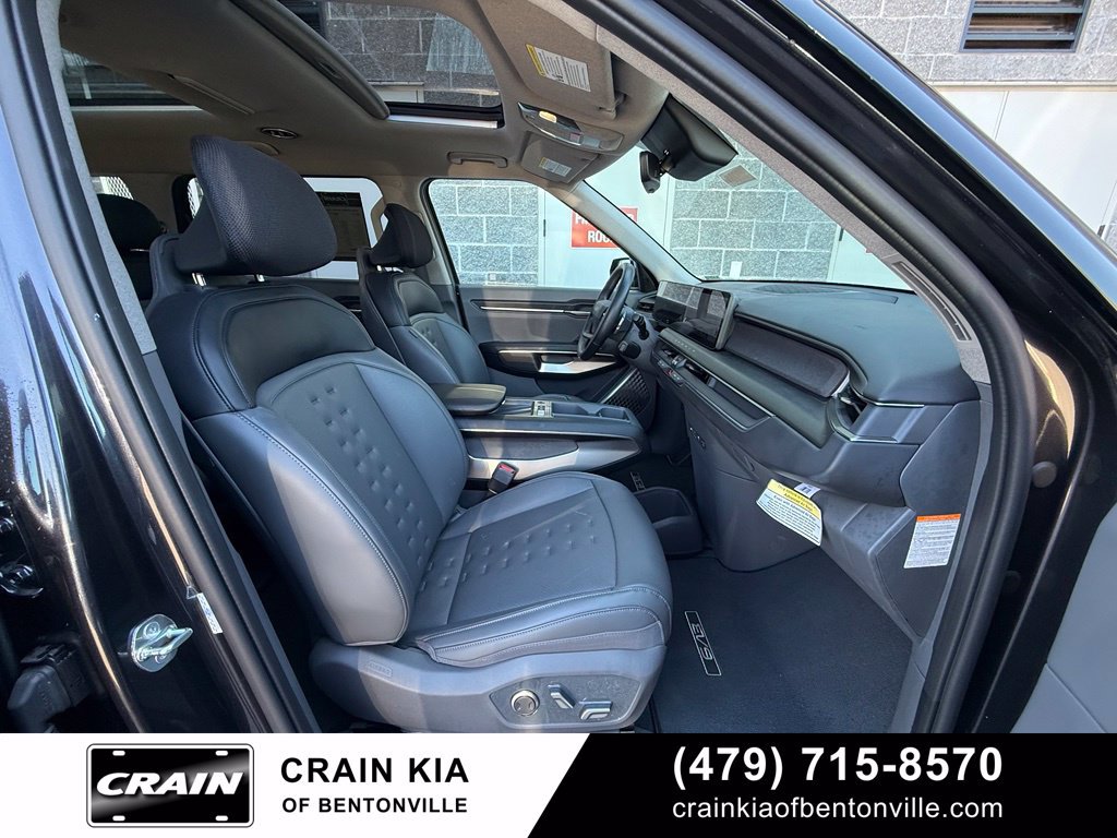 Certified 2026 Kia EV9 Wind AWD/4WD image 33