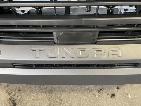 New 2026 Toyota Tundra SR image 12