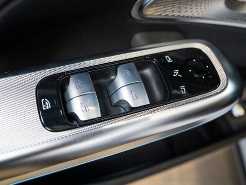 New 2026 Mercedes-Benz E 450 4MATIC Sedan image 18