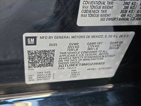 Used 2021 GMC Sierra 1500 AT4 w/ Technology Package image 24