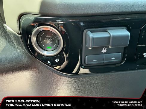 Used 2025 GMC Sierra 1500 Elevation AWD/4WD image 36