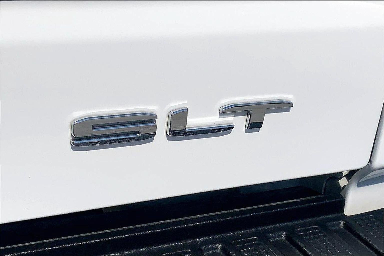 Used 2019 GMC Sierra 1500 SLT w/ SLT Premium Plus Package AWD/4WD image 8
