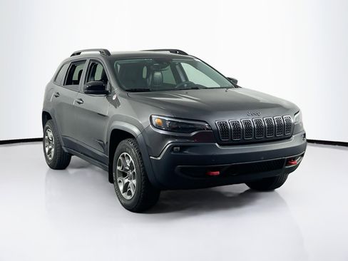 Used 2022 Jeep Cherokee Trailhawk w/ Premium Leather Package image 3