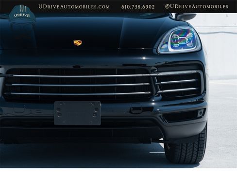 Used 2022 Porsche Cayenne AWD/4WD image 10
