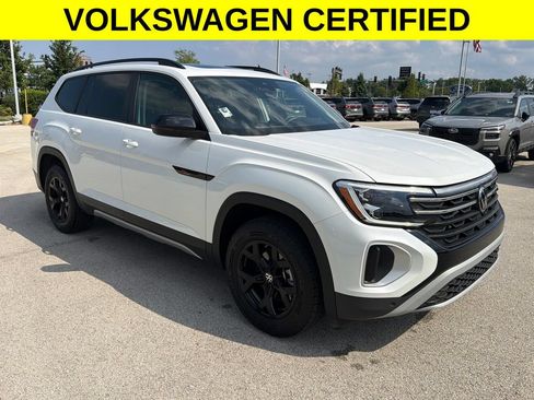 Certified 2024 Volkswagen Atlas Peak Edition SEL AWD/4WD image 1
