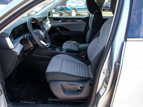 New 2026 Volkswagen Tiguan S image 10