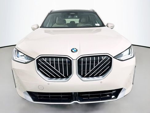 New 2026 BMW X3 xDrive30 w/ Premium Package image 2