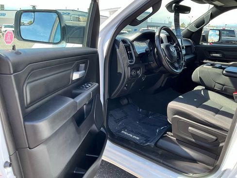 Used 2024 RAM 1500 Tradesman w/ SXT Appearance Group AWD/4WD image 16