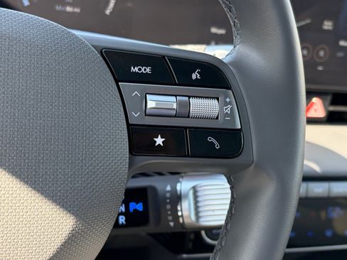 Used 2025 Hyundai Ioniq 5 Limited AWD/4WD image 19