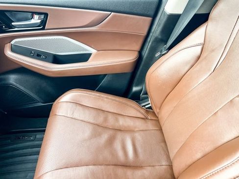 Used 2022 Acura MDX SH-AWD w/ Technology Package image 17