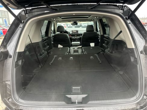 New 2025 Honda Pilot Touring image 58