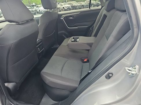 Used 2024 Toyota RAV4 XLE AWD/4WD image 15
