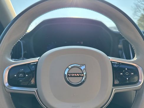 Used 2024 Volvo S60 B5 Plus image 18