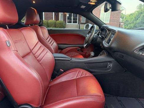 Used 2019 Dodge Challenger SRT Hellcat w/ Laguna Leather Package RWD image 26