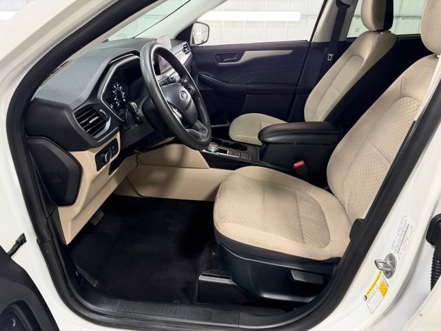 Used 2022 Ford Escape SE AWD/4WD image 7