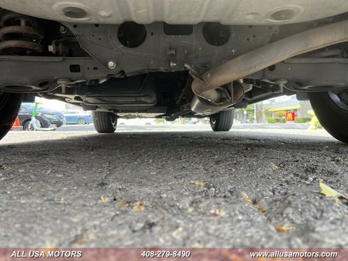 Used 2017 Toyota RAV4 XLE w/ Plus Extra Value Package FWD image 12