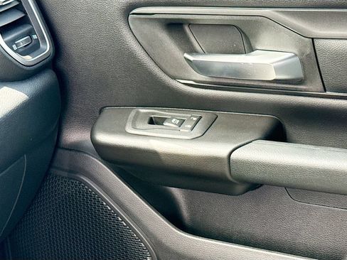 New 2026 RAM 1500 Express AWD/4WD image 21