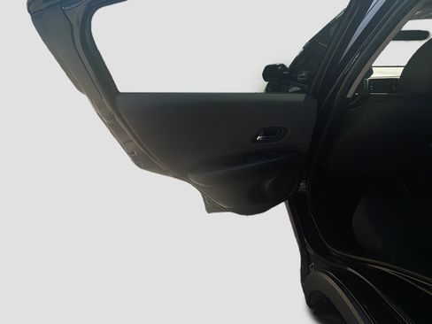 Used 2022 Honda HR-V LX image 24