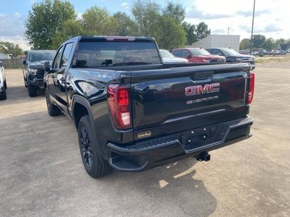 New 2026 GMC Sierra 1500 Pro w/ Graphite Edition