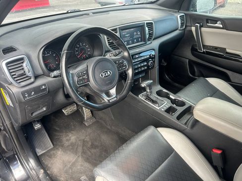 Used 2019 Kia Sportage EX w/ EX Sport Appearance Package AWD/4WD image 25