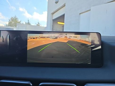 New 2026 Nissan Sentra SV image 9