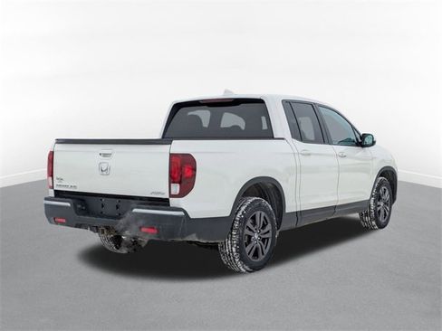 Used 2019 Honda Ridgeline Sport image 3