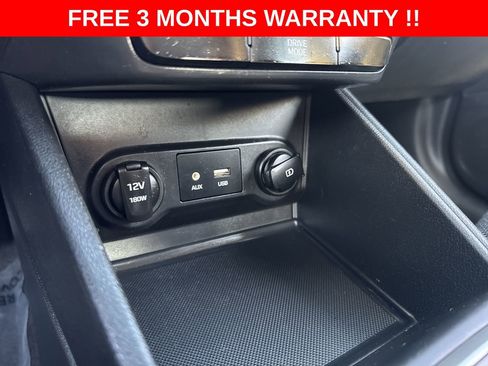Used 2020 Hyundai Accent SE FWD image 38