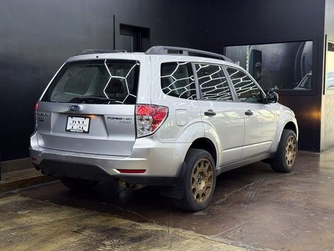 Used 2010 Subaru Forester 2.5X image 7