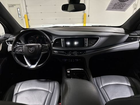 Used 2023 Buick Enclave Essence FWD image 10