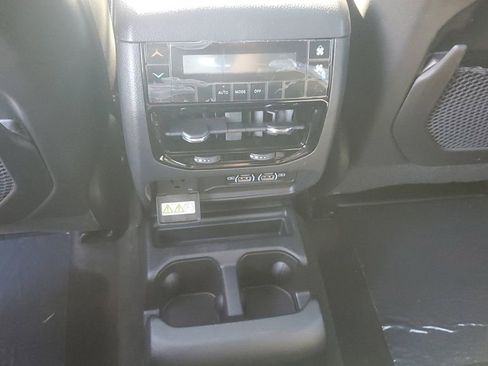 New 2025 Jeep Grand Cherokee L Altitude image 13