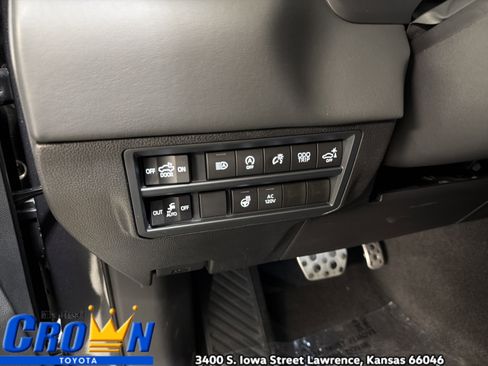 New 2026 Toyota Tundra Platinum AWD/4WD image 35