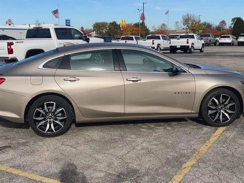 Used 2022 Chevrolet Malibu RS image 32