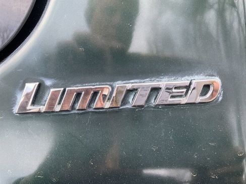 Used 2001 Toyota Tundra Limited image 7