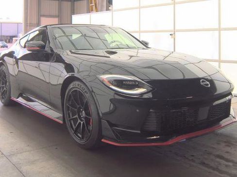 Used 2024 Nissan Z NISMO w/ Floor Mat Package image 2