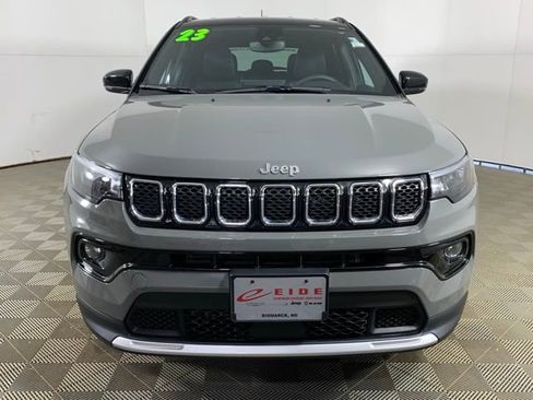 Used 2023 Jeep Compass Limited AWD/4WD image 4