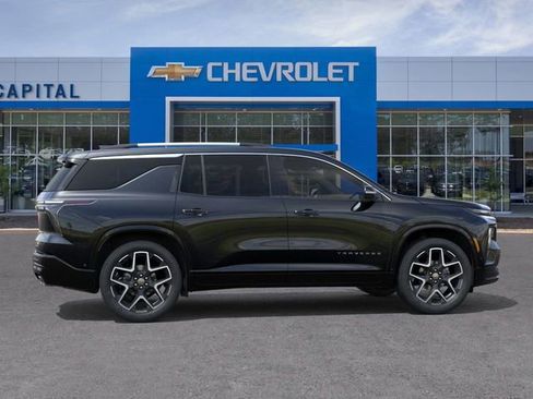 New 2026 Chevrolet Traverse High Country image 5