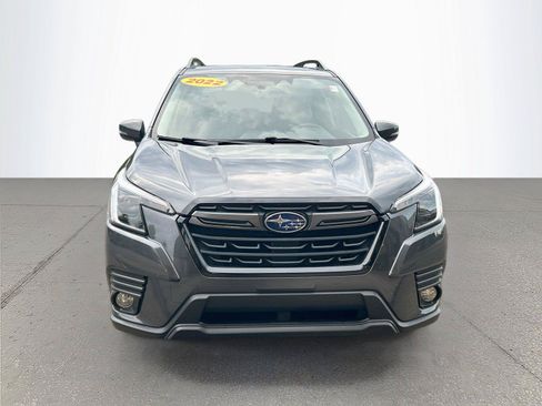 Used 2022 Subaru Forester Limited AWD/4WD image 9