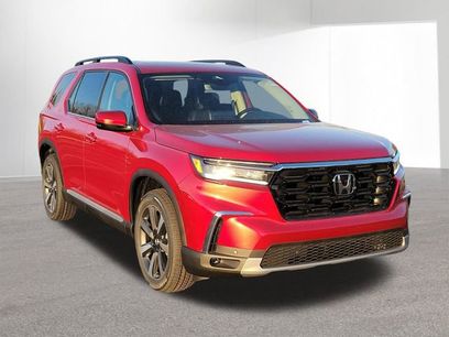 Used 2025 Honda Pilot Touring