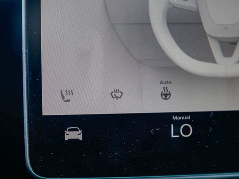 Used 2024 Tesla Model 3 Standard Range RWD image 25