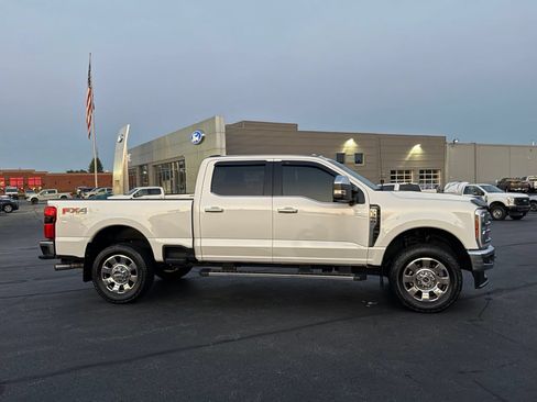 Used 2025 Ford F350 Lariat w/ Chrome Package AWD/4WD image 3