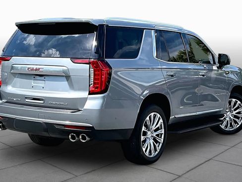 Used 2023 GMC Yukon Denali w/ Advanced Technology Package image 13