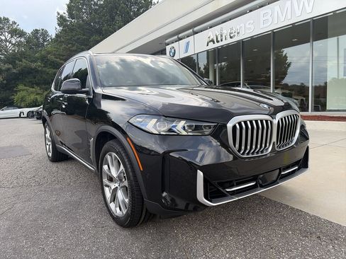 Used 2024 BMW X5 xDrive40i w/ Premium Package AWD/4WD image 1