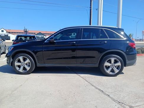 Used 2019 Mercedes-Benz GLC 300 image 6