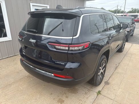 Certified 2023 Jeep Grand Cherokee L Limited image 3